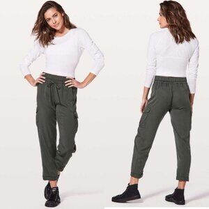 Lululemon Move Lightly Pant 25" Evergreen